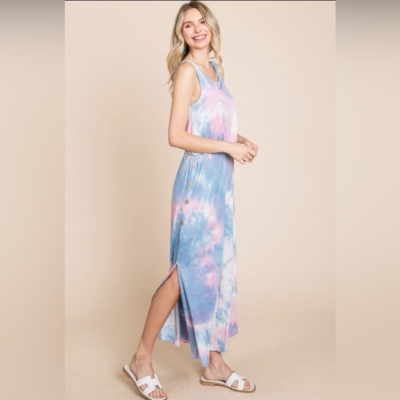 New!Plus Size Tie-Dye Button Side Detail Split Hem Jumpsuit Size 1X 2X 3X - Picture 3 of 8